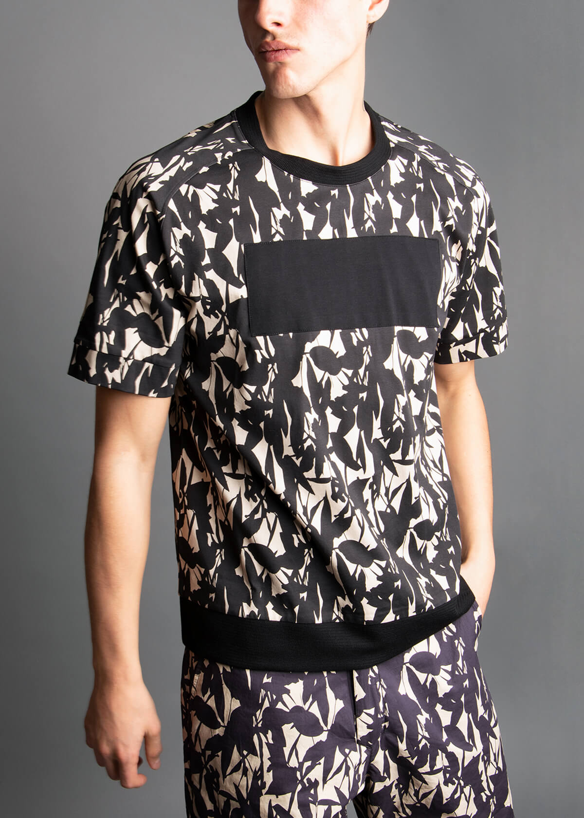 men's t-shirt with a abstract flower print
