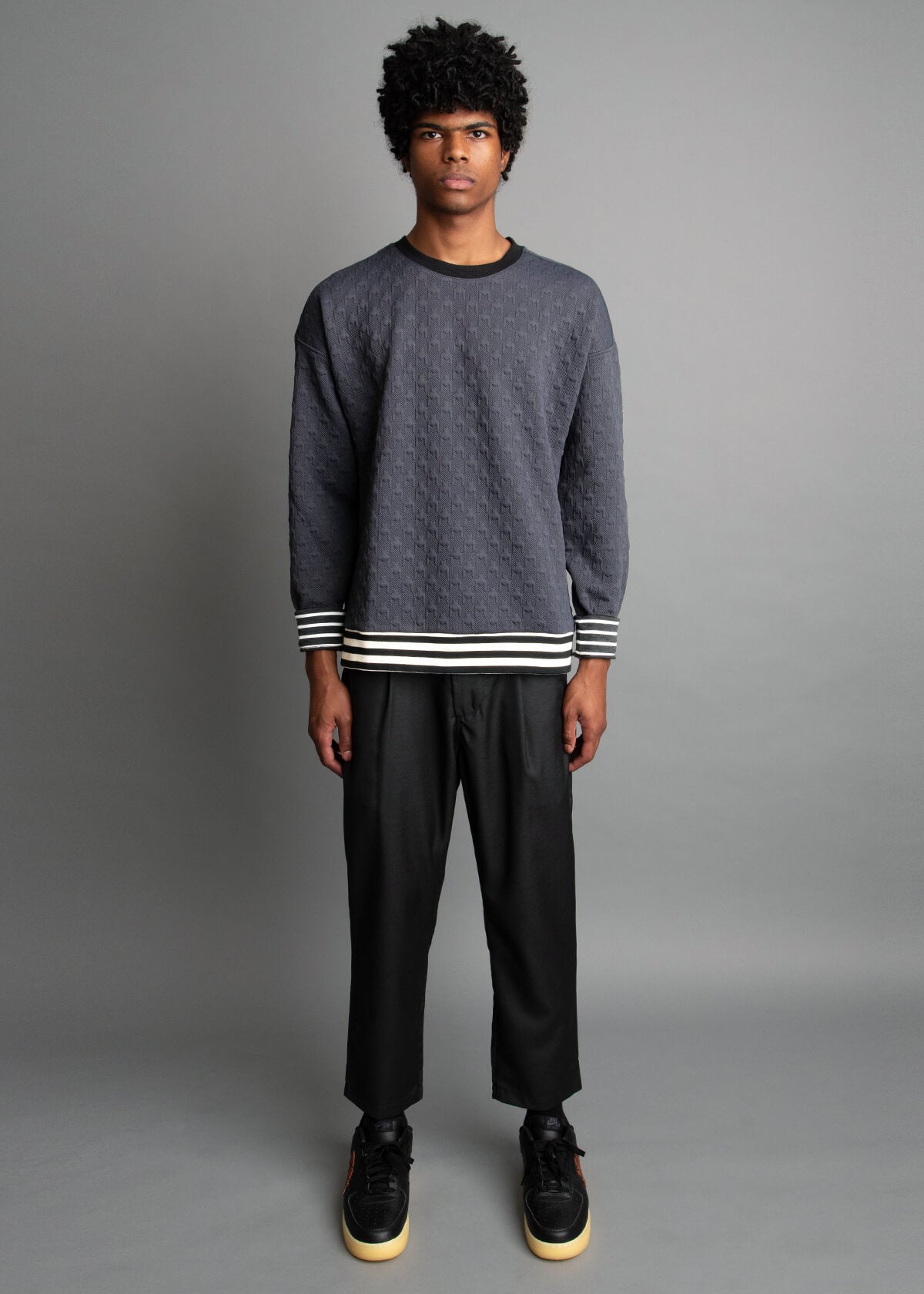 Ani Hounds Deep Slate Rlx Fit