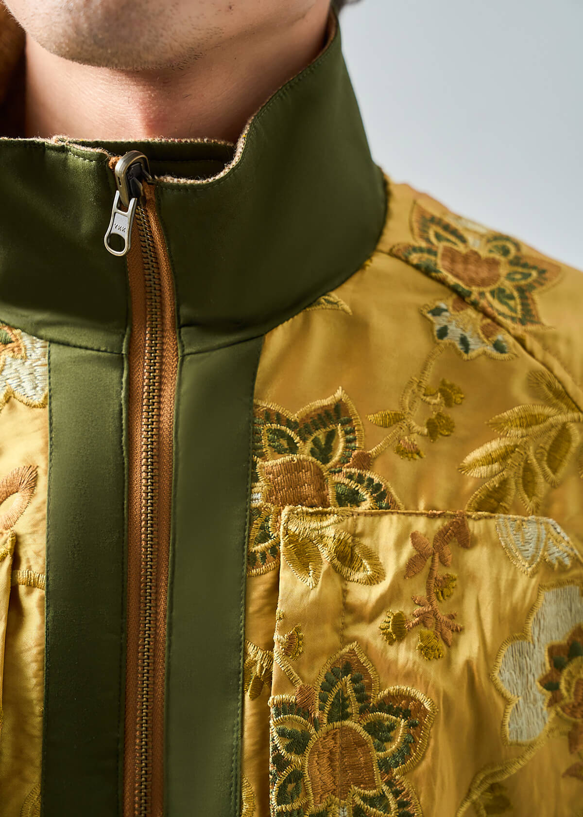 Reversible King Brocade Jkt