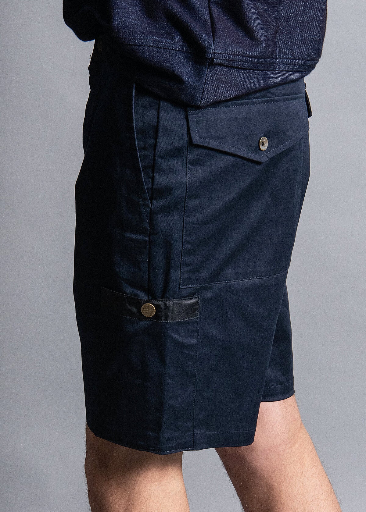 ASYMMETRICAL MIDNIGHT CARGO SHORT